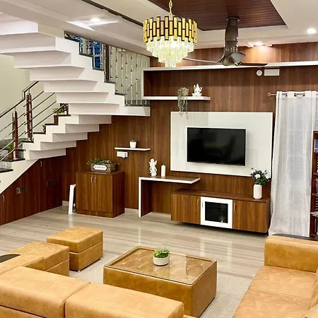 Vasudha Hotel